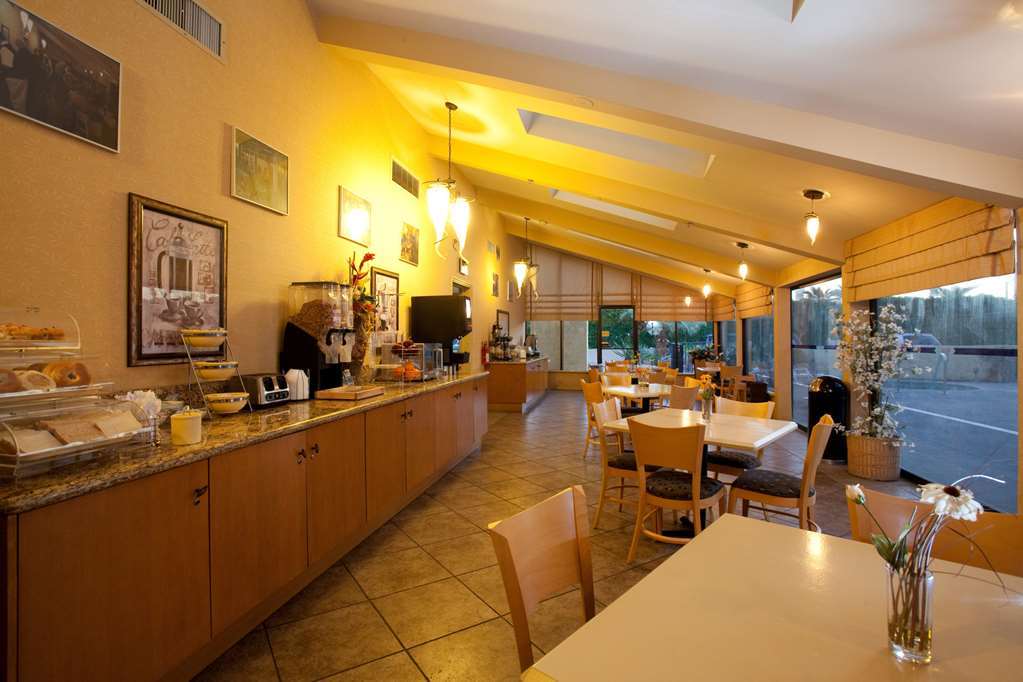 Red Lion Inn & Suites Cathedral City Palm Springs Restaurant foto