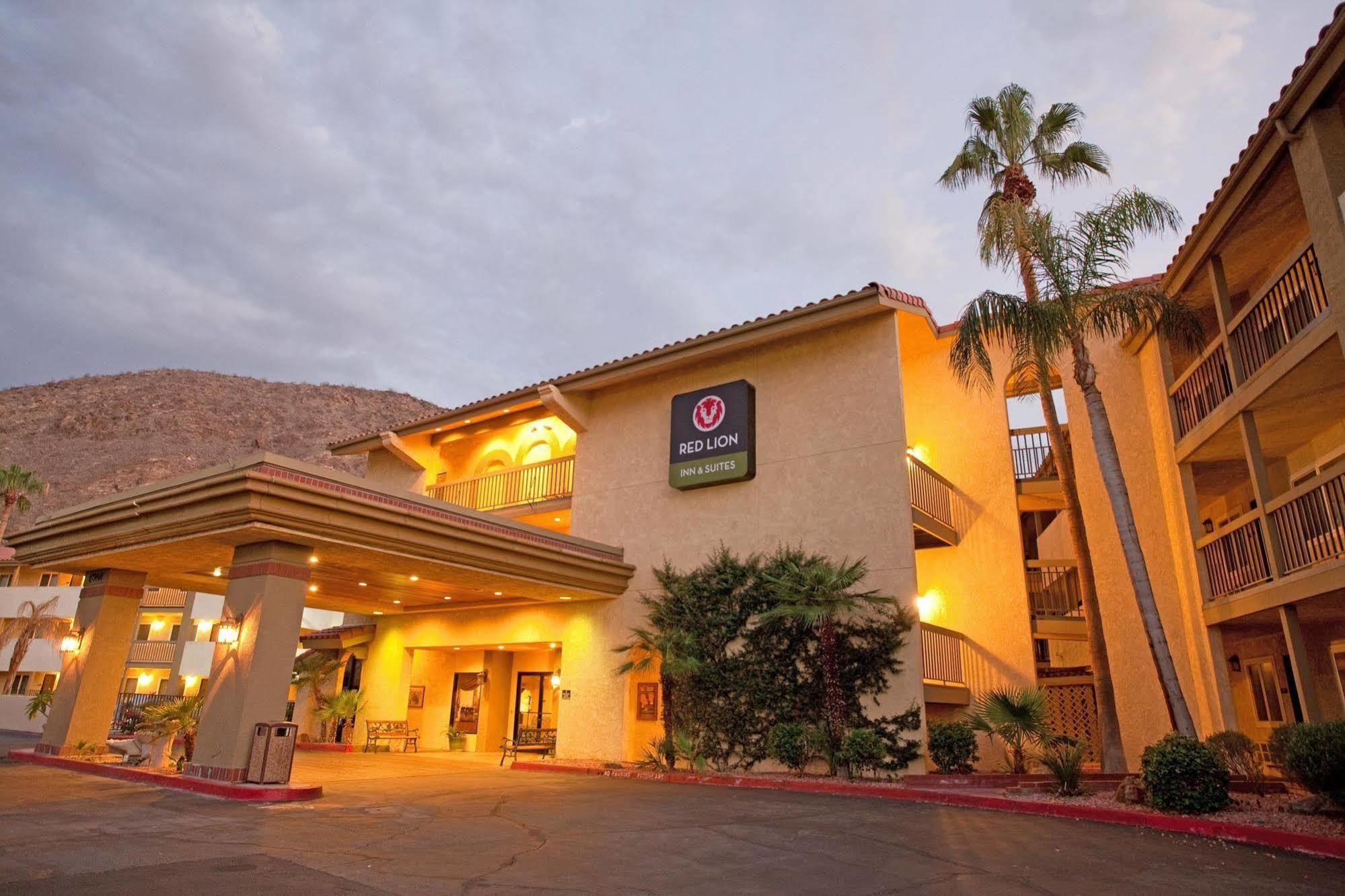 Red Lion Inn & Suites Cathedral City Palm Springs Buitenkant foto